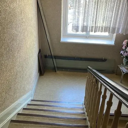 Ein Schlafenzimmer Wohnzimmer Schlafensofa Maximum 3personen Rheinhausen Center 24h Checkin Duisburgo