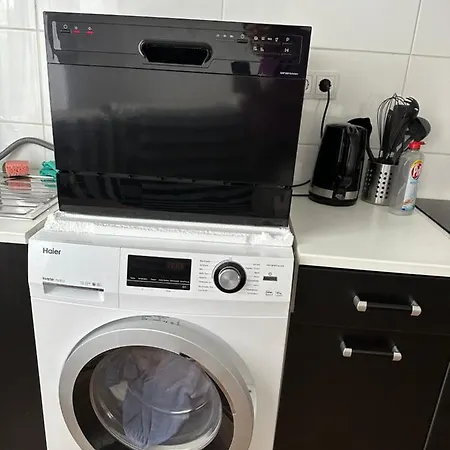 Ein Schlafenzimmer Wohnzimmer Schlafensofa Maximum 3personen Rheinhausen Center 24h Checkin Duisburgo